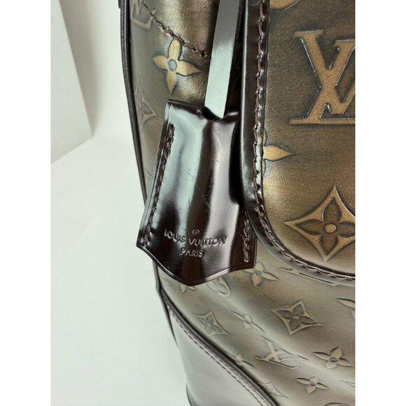 Louis Vuitton Vintage Bronze Monogram Sergeant GM Shoulder Bag - Picture 10 of 11